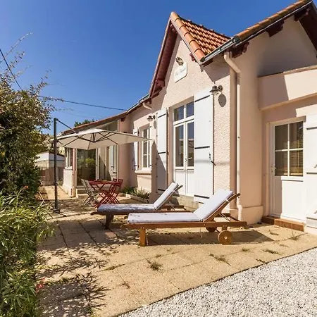 Maison De De Charmes Au Bord De La Дом отдыха Сен-Бревен-ле-Пен